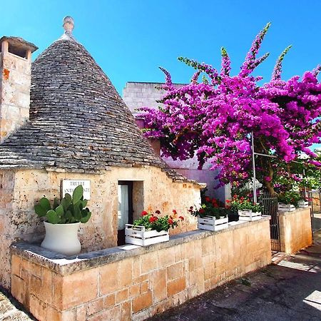 לינה וארוחת בוקר אלברובלו Trulli Antica Fonte מראה חיצוני תמונה