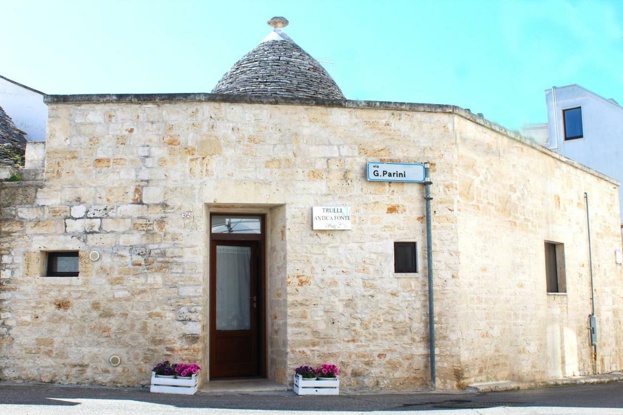 לינה וארוחת בוקר אלברובלו Trulli Antica Fonte מראה חיצוני תמונה