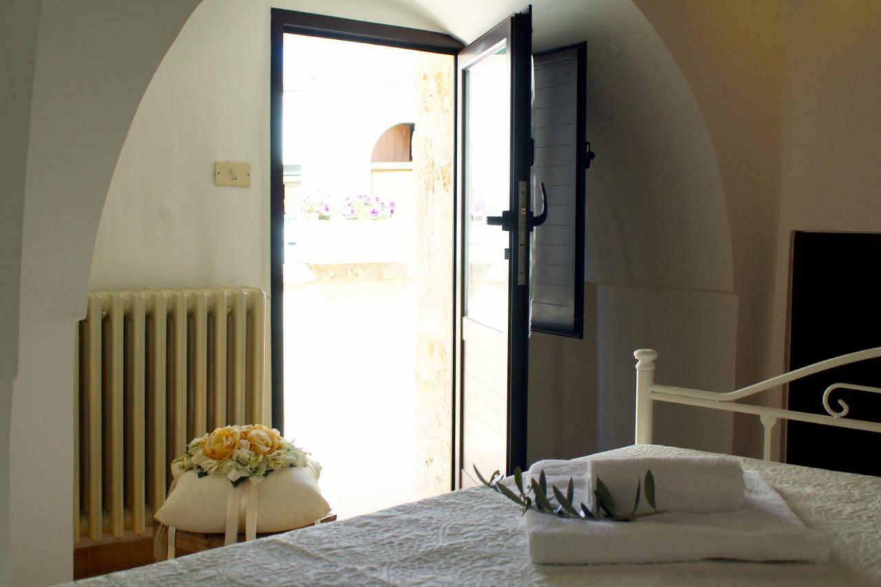 לינה וארוחת בוקר אלברובלו Trulli Antica Fonte מראה חיצוני תמונה